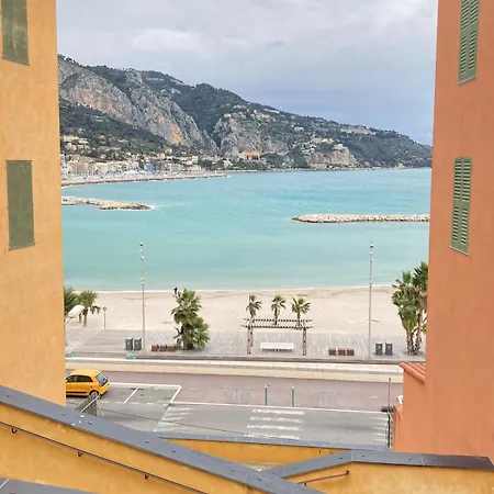 Au Riviera Palace, Magnifique アパート *